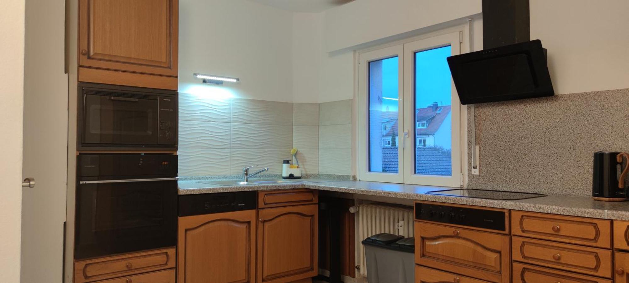 Schoene Und Optimal Gelegene Wohnung Og Weisskirchen Exterior photo